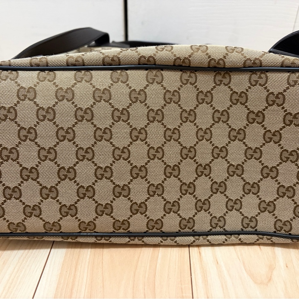 Gucci Brown Logo Drawstring backpack - image 5